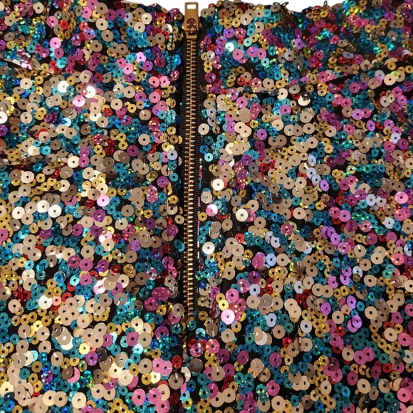 SUPER FUN SEQUIN BIKINI TOP W/MATCHING SEQUIN SKATER SKIRT. MetallicPINK/PURPLE - Picture 3 of 11